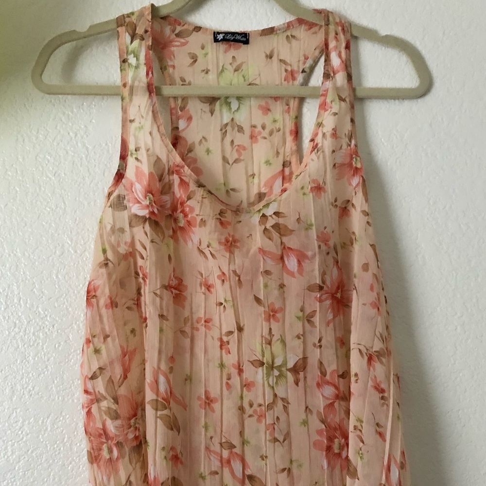 Lilly White (Nordstrom) - spring floral tank
